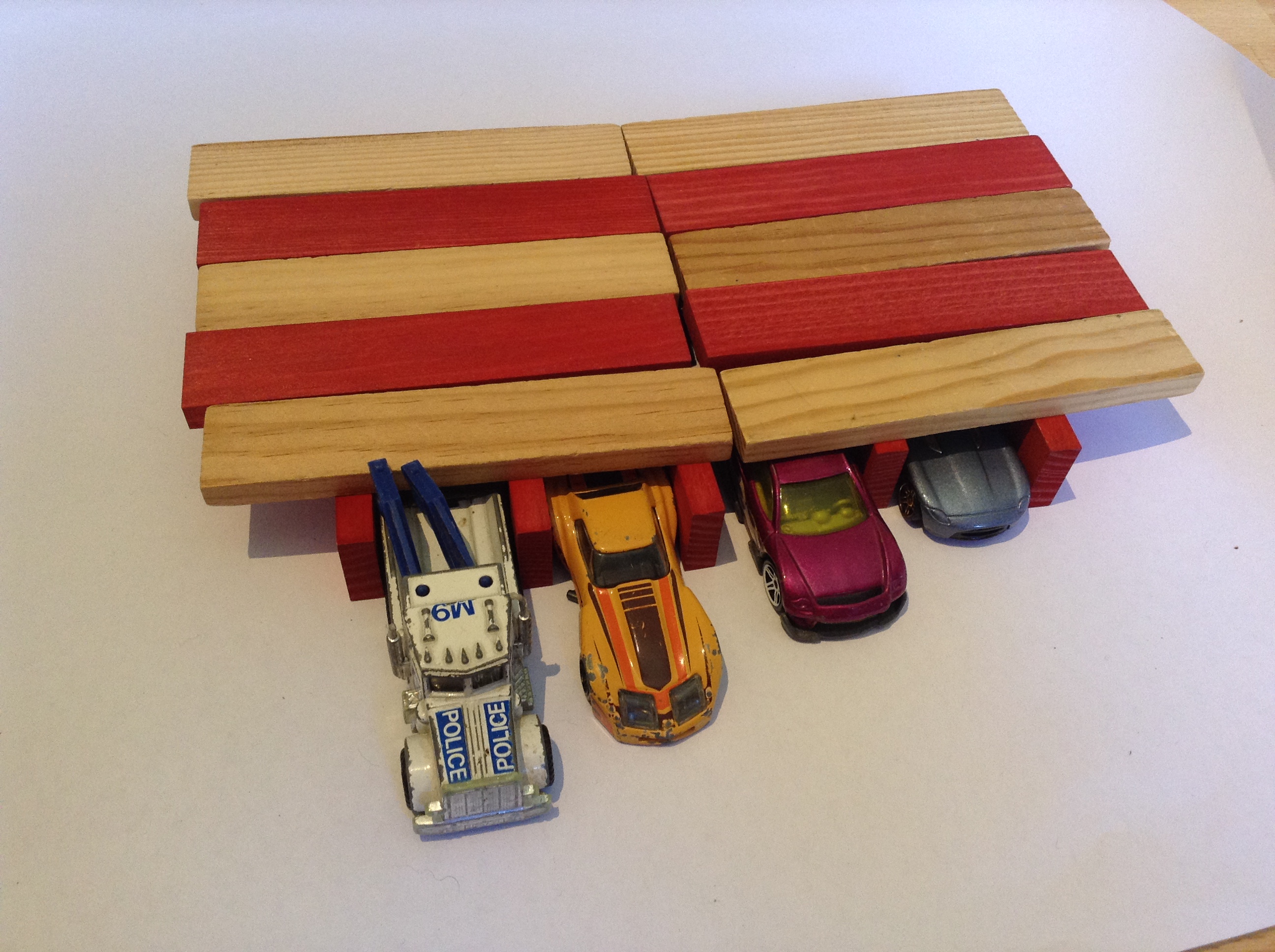 Kapla-garáž pro autíčka z Kaply